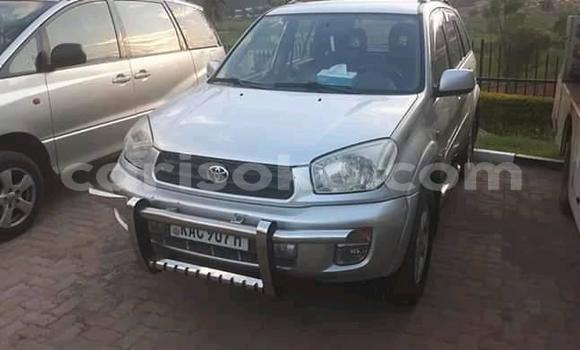 Sayi Na hannu Toyota RAV4 Gris Mota in Kigali a Rwanda Sayi Na hannu Toyota RAV4 Gris Mota in Kigali a Rwanda