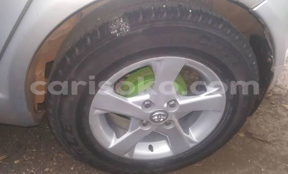 Sayi Na hannu Toyota Vitz Gris Mota in Kigali a Rwanda Sayi Na hannu Toyota Vitz Gris Mota in Kigali a Rwanda