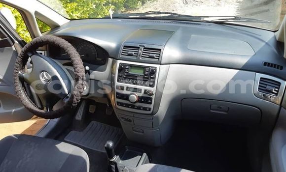 Sayi Na hannu Toyota Avensis Gris Mota in Kigali a Rwanda Sayi Na hannu Toyota Avensis Gris Mota in Kigali a Rwanda