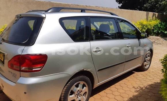 Sayi Na hannu Toyota Avensis Gris Mota in Kigali a Rwanda Sayi Na hannu Toyota Avensis Gris Mota in Kigali a Rwanda