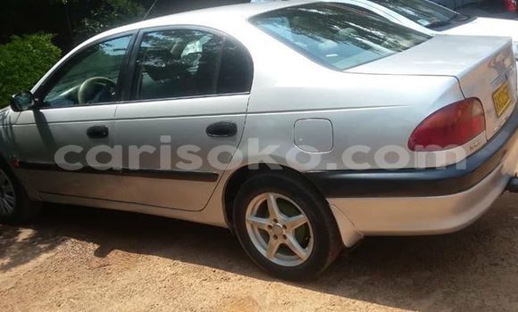 Sayi Na hannu Toyota Avensis Gris Mota in Kigali a Rwanda Sayi Na hannu Toyota Avensis Gris Mota in Kigali a Rwanda