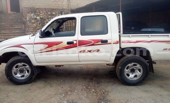 Sayi Na hannu Toyota Pickup Blanc Mota in Kigali a Rwanda Sayi Na hannu Toyota Pickup Blanc Mota in Kigali a Rwanda