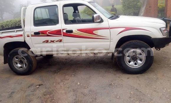 Sayi Na hannu Toyota Pickup Blanc Mota in Kigali a Rwanda Sayi Na hannu Toyota Pickup Blanc Mota in Kigali a Rwanda