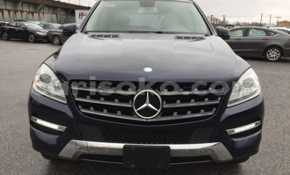 Buy Import Mercedes-Benz M-klasse Black Car in Kigali in Rwanda Buy Import Mercedes-Benz M-klasse Black Car in Kigali in Rwanda