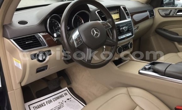 Buy Import Mercedes-Benz M-klasse Black Car in Kigali in Rwanda Buy Import Mercedes-Benz M-klasse Black Car in Kigali in Rwanda