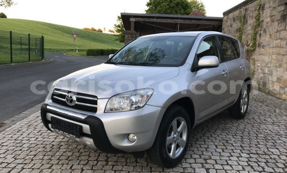 اشتري Imported Toyota RAV4 Gris سيارة في Butare في Butare اشتري Imported Toyota RAV4 Gris سيارة في Butare في Butare