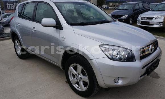 Buy Used Toyota RAV4 Silver Car in Bokwango in Rwanda Buy Used Toyota RAV4 Silver Car in Bokwango in Rwanda