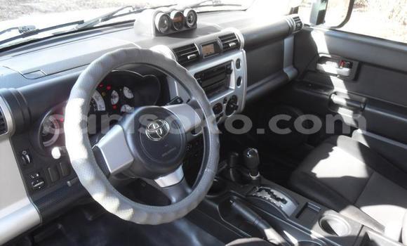 Buy Used Toyota FJ Cruiser Silver Car in Bokwango in Rwanda Buy Used Toyota FJ Cruiser Silver Car in Bokwango in Rwanda