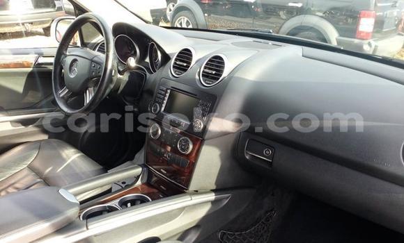 Buy Used Mercedes-Benz M–Class Silver Car in Butare in Butare Buy Used Mercedes-Benz M–Class Silver Car in Butare in Butare