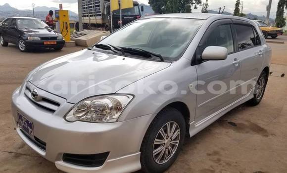 اشتري مستعمل Toyota Corolla Marron سيارة في Kigali في Rwanda اشتري مستعمل Toyota Corolla Marron سيارة في Kigali في Rwanda