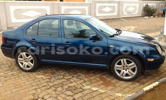 اشتري مستعمل Volkswagen Bora Noir سيارة في Gicumbi في Rwanda