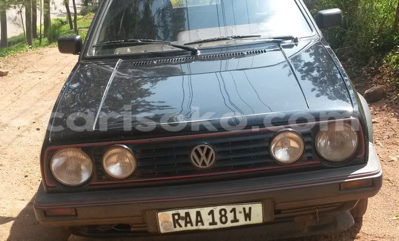Acheter Occasion Voiture Volkswagen Golf Noir à Kigali au Rwanda Acheter Occasion Voiture Volkswagen Golf Noir à Kigali au Rwanda
