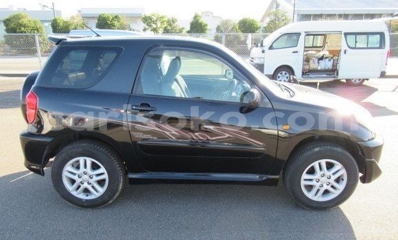 Sayi Na hannu Toyota RAV4 Noir Mota in Kigali a Rwanda Sayi Na hannu Toyota RAV4 Noir Mota in Kigali a Rwanda