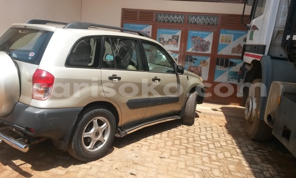 Sayi Na hannu Toyota RAV4 Autre Mota in Kigali a Rwanda Sayi Na hannu Toyota RAV4 Autre Mota in Kigali a Rwanda