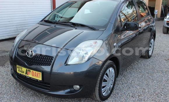 Buy Used Toyota Yaris Black Car in Butare in Butare Buy Used Toyota Yaris Black Car in Butare in Butare