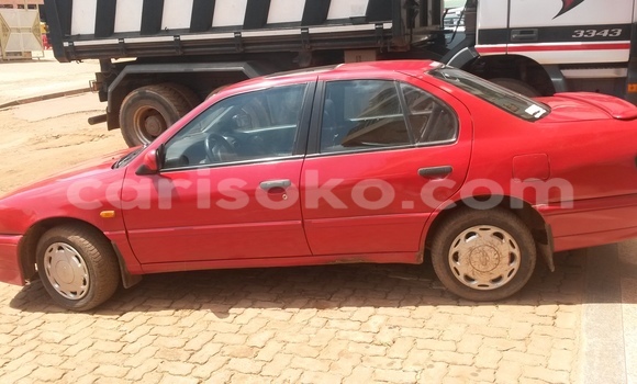 Sayi Na hannu Nissan 350Z Blanc Mota in Kigali a Rwanda Sayi Na hannu Nissan 350Z Blanc Mota in Kigali a Rwanda