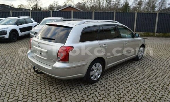 Sayi Imported Toyota Avensis Gris Mota in Kigali a Rwanda Sayi Imported Toyota Avensis Gris Mota in Kigali a Rwanda