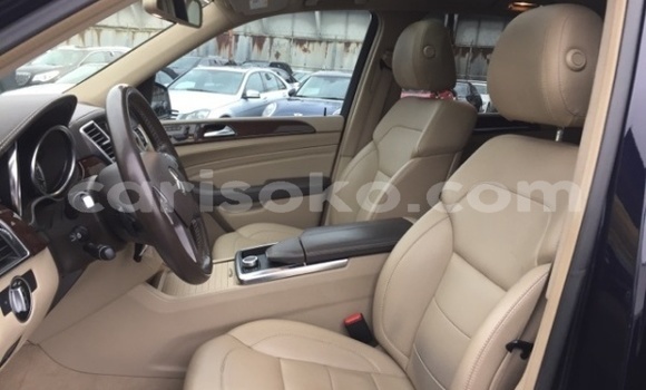 Sayi Imported Mercedes-Benz M-klasse Noir Mota in Kigali a Rwanda Sayi Imported Mercedes-Benz M-klasse Noir Mota in Kigali a Rwanda