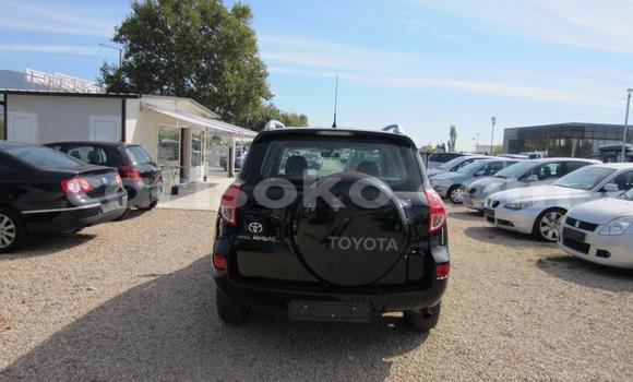 Buy Used Toyota RAV4 Black Car in Bokwango in Rwanda Buy Used Toyota RAV4 Black Car in Bokwango in Rwanda