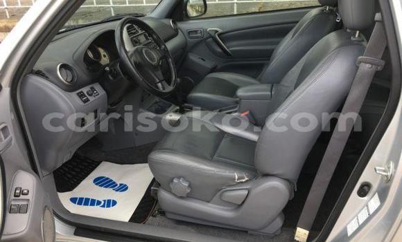 اشتري مستعمل Toyota RAV4 Noir سيارة في Kigali في Rwanda اشتري مستعمل Toyota RAV4 Noir سيارة في Kigali في Rwanda