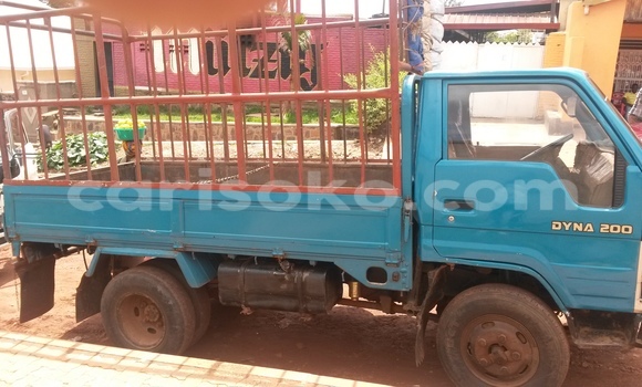 Acheter Occasion Voiture Toyota Dyna Bleu à Kigali, Rwanda Acheter Occasion Voiture Toyota Dyna Bleu à Kigali, Rwanda