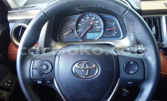 اشتري مستعمل Toyota RAV4 Vert سيارة في Kigali في Rwanda اشتري مستعمل Toyota RAV4 Vert سيارة في Kigali في Rwanda