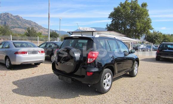 Buy Used Toyota RAV4 Black Car in Bokwango in Rwanda Buy Used Toyota RAV4 Black Car in Bokwango in Rwanda