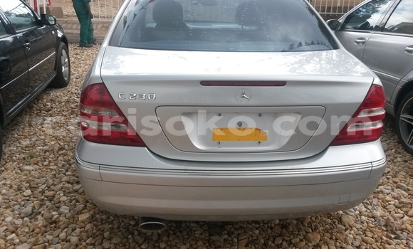 Sayi Na hannu Mercedes-Benz C–Class Autre Mota in Kigali a Rwanda Sayi Na hannu Mercedes-Benz C–Class Autre Mota in Kigali a Rwanda