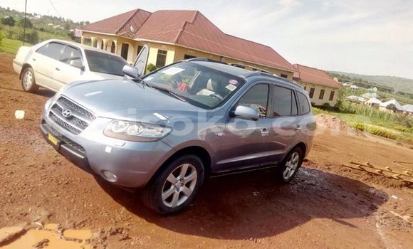 اشتري مستعمل Hyundai Santa Fe Autre سيارة في Kigali في Rwanda اشتري مستعمل Hyundai Santa Fe Autre سيارة في Kigali في Rwanda