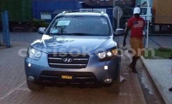 اشتري مستعمل Hyundai Santa Fe Autre سيارة في Kigali في Rwanda اشتري مستعمل Hyundai Santa Fe Autre سيارة في Kigali في Rwanda