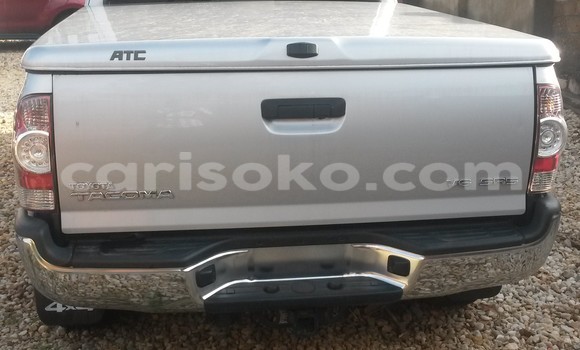 Sayi Na hannu Toyota Tacoma Autre Mota in Kigali a Rwanda Sayi Na hannu Toyota Tacoma Autre Mota in Kigali a Rwanda