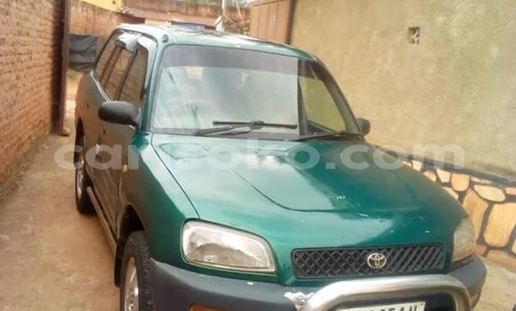 Sayi Na hannu Toyota RAV4 Vert Mota in Kigali a Rwanda Sayi Na hannu Toyota RAV4 Vert Mota in Kigali a Rwanda
