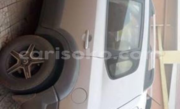 Buy Used Hyundai Tucson Silver Car in Kigali in Rwanda Buy Used Hyundai Tucson Silver Car in Kigali in Rwanda