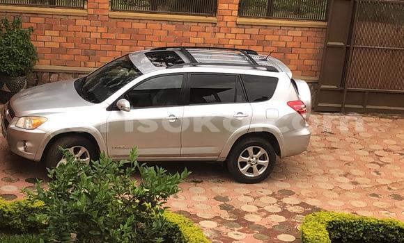 Acheter Occasion Voiture Toyota RAV4 Gris à Kigali, Rwanda Acheter Occasion Voiture Toyota RAV4 Gris à Kigali, Rwanda