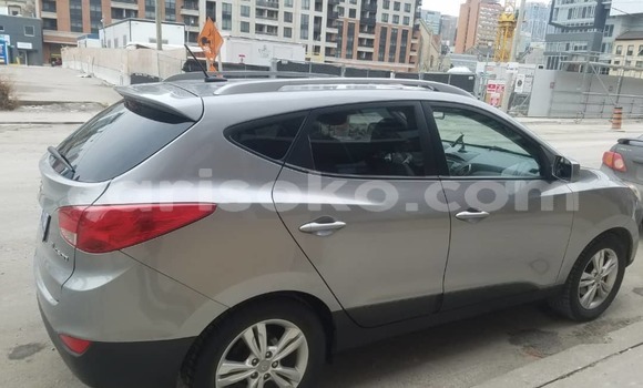 Sayi Sabo Hyundai Santa Fe Gris Mota in Kigali a Rwanda Sayi Sabo Hyundai Santa Fe Gris Mota in Kigali a Rwanda