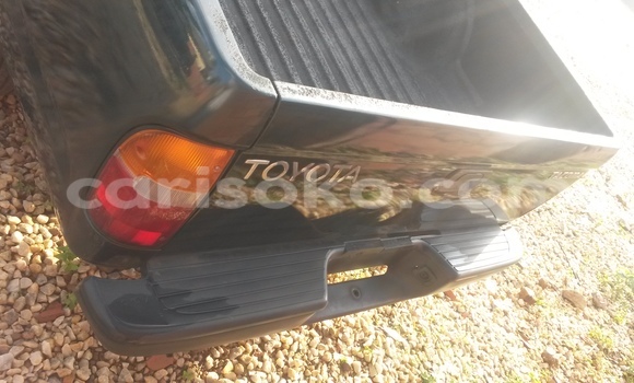 Sayi Sabo Toyota Tacoma Vert Mota in Kigali a Rwanda Sayi Sabo Toyota Tacoma Vert Mota in Kigali a Rwanda