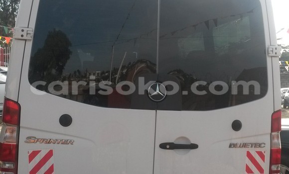 Sayi Sabo Mercedes‒Benz Sprinter Blanc Babbar mota in Kigali a Rwanda Sayi Sabo Mercedes‒Benz Sprinter Blanc Babbar mota in Kigali a Rwanda