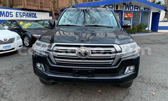 اشتري مستعمل Toyota Land Cruiser Noir سيارة في Kigali في Rwanda اشتري مستعمل Toyota Land Cruiser Noir سيارة في Kigali في Rwanda