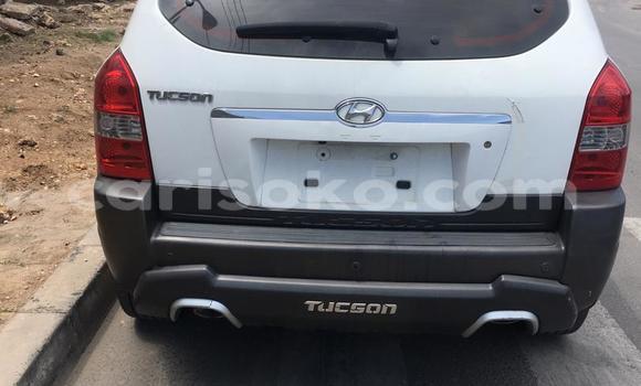 Buy New Hyundai Tucson Silver Car in Kigali in Rwanda Buy New Hyundai Tucson Silver Car in Kigali in Rwanda