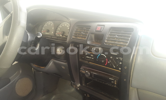 Acheter Occasion Voiture Acura MDX Blanc à Kigali, Rwanda Acheter Occasion Voiture Acura MDX Blanc à Kigali, Rwanda