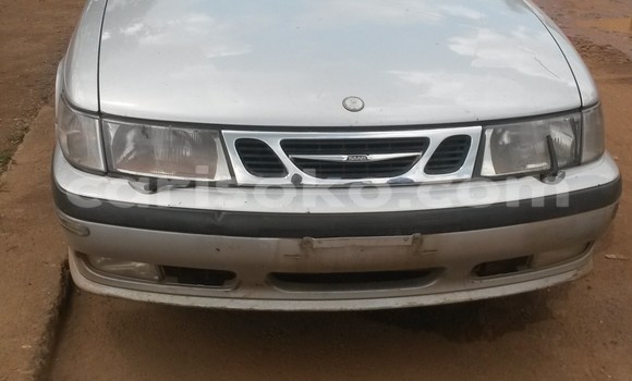 Sayi Na hannu BMW 3–Series Autre Mota in Kigali a Rwanda Sayi Na hannu BMW 3–Series Autre Mota in Kigali a Rwanda