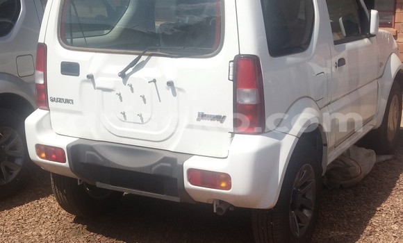 Acheter Neuf Voiture Suzuki Grand Vitara Noir à Kigali au Rwanda Acheter Neuf Voiture Suzuki Grand Vitara Noir à Kigali au Rwanda