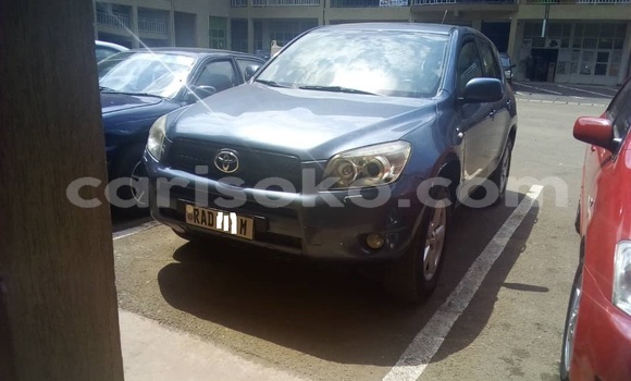 اشتري مستعمل Toyota RAV4 Noir سيارة في Kigali في Rwanda اشتري مستعمل Toyota RAV4 Noir سيارة في Kigali في Rwanda