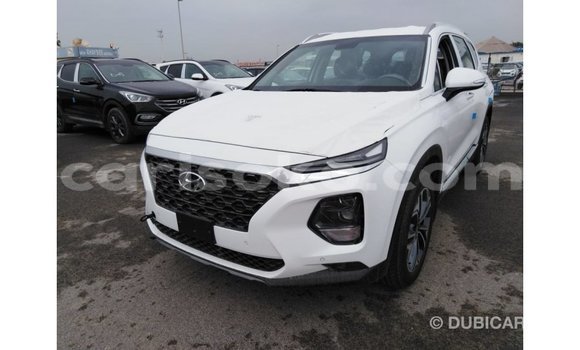 Sayi Imported Hyundai Santa Fe Blanc Mota in Import - Dubai a Rwanda Sayi Imported Hyundai Santa Fe Blanc Mota in Import - Dubai a Rwanda