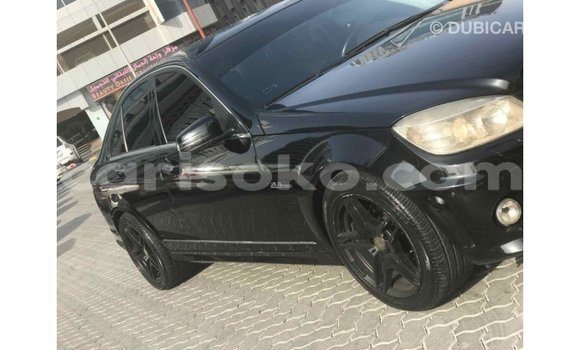 اشتري Imported Mercedes-Benz 190 (W201) Noir سيارة في Import - Dubai في Rwanda اشتري Imported Mercedes-Benz 190 (W201) Noir سيارة في Import - Dubai في Rwanda