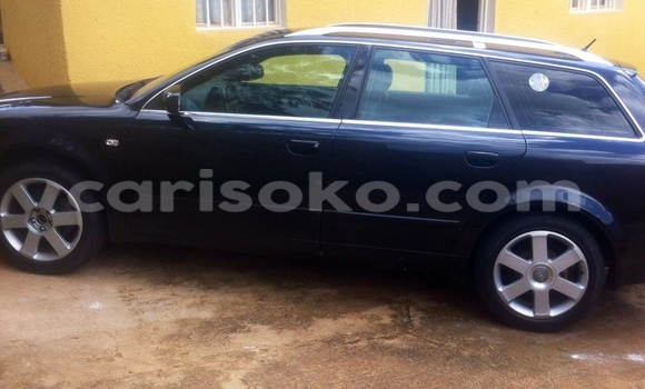 Acheter Occasion Voiture Audi A4 Noir à Kigali, Rwanda Acheter Occasion Voiture Audi A4 Noir à Kigali, Rwanda