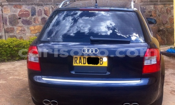 Acheter Occasion Voiture Audi A4 Noir à Kigali, Rwanda Acheter Occasion Voiture Audi A4 Noir à Kigali, Rwanda