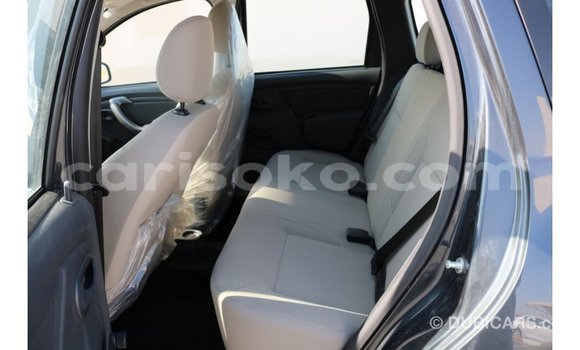 Acheter Import Voiture Renault Duster Noir à Import - Dubai, Rwanda