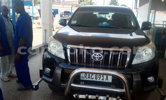 اشتري مستعمل Toyota Land Cruiser Noir سيارة في Gicumbi في Rwanda اشتري مستعمل Toyota Land Cruiser Noir سيارة في Gicumbi في Rwanda