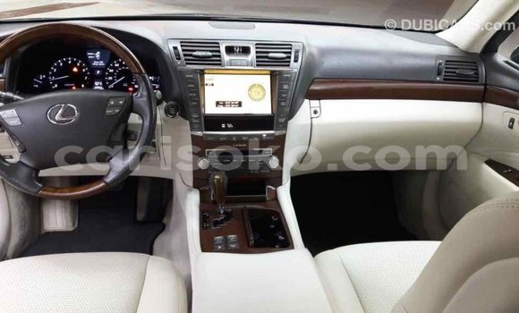 اشتري Imported Lexus LS Autre سيارة في Import - Dubai في Rwanda اشتري Imported Lexus LS Autre سيارة في Import - Dubai في Rwanda